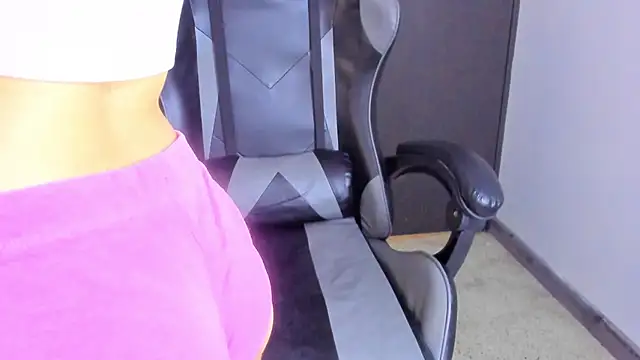 Luciferr_66's cam snapshot