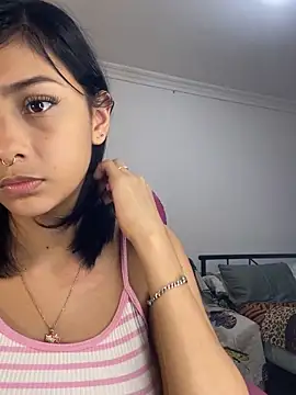 xoxo_milk's cam snapshot