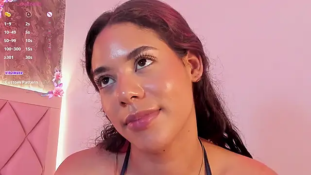 catee_martinez's cam snapshot