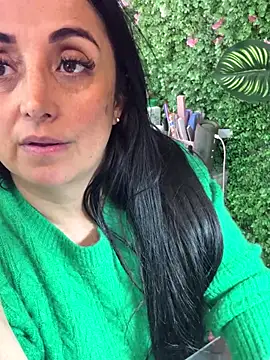 hotadhara01's cam snapshot