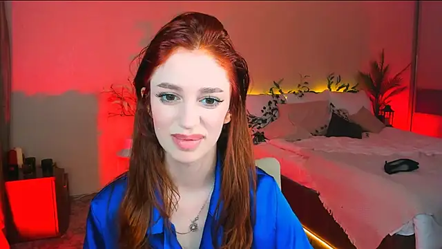 ChristinaConteeree's cam snapshot