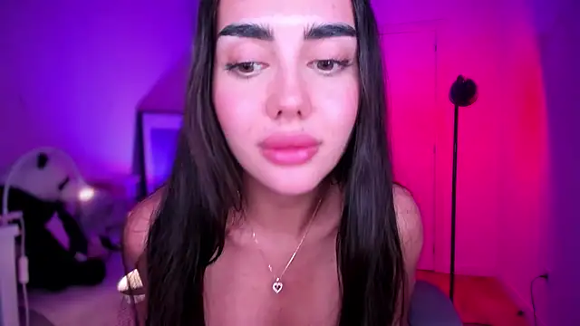 Lil_Gabby's cam snapshot