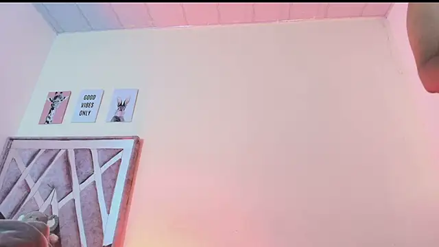 sweety_mariann1's cam snapshot