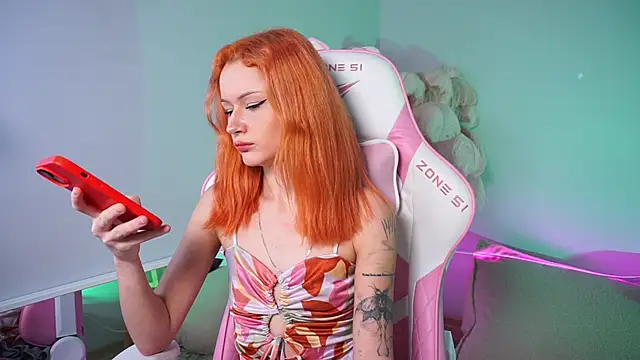 Celeste_eyes0n's cam snapshot