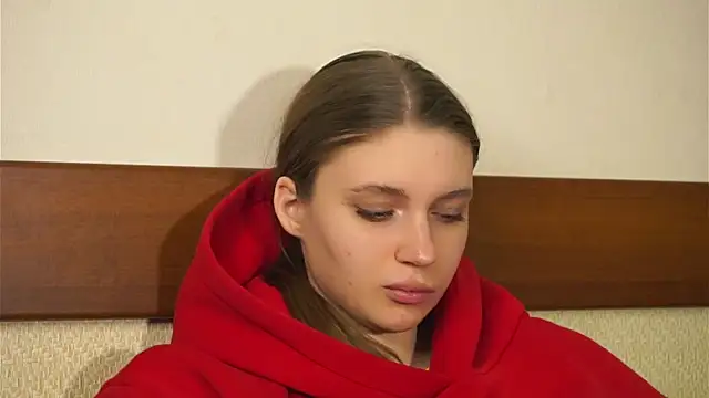 RoslynArcuo's cam snapshot