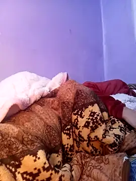 Sellena2's cam snapshot