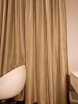 Susiee_Redd's cam snapshot