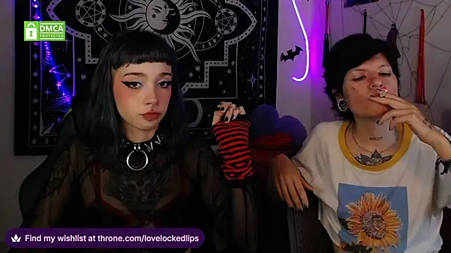 lovelockedlips's cam snapshot