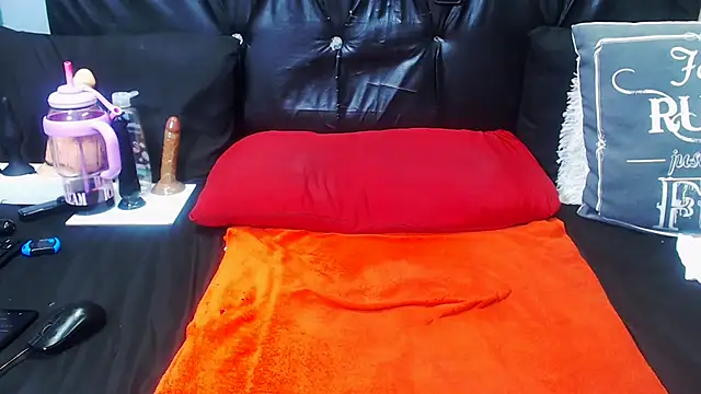 spicydiver38's cam snapshot