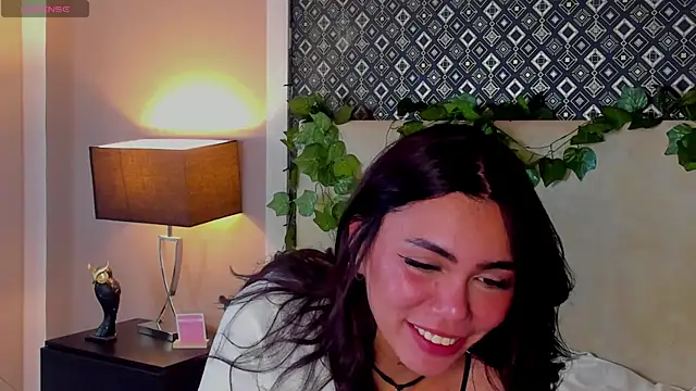 GabrielaBali's cam snapshot