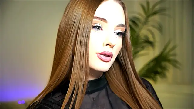 petitegonwiild's cam snapshot