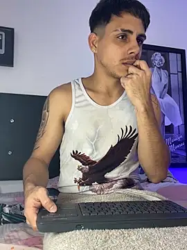 Luke_Stone's cam snapshot