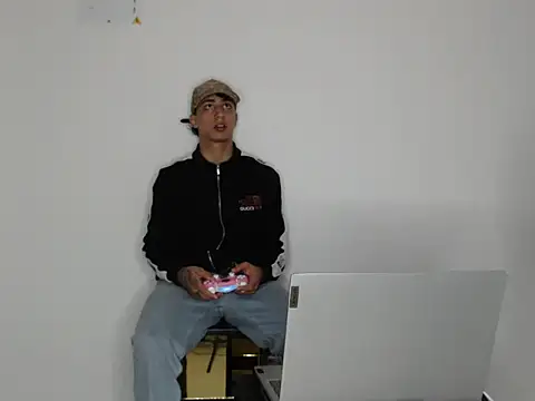 master_Tripa's cam snapshot