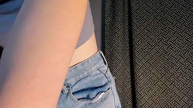 CathrineBinnie's cam snapshot