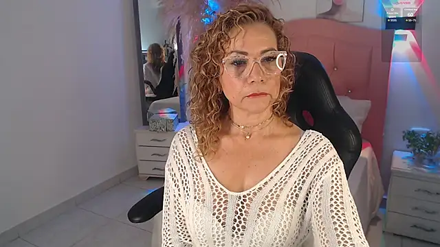 Jademommy_ live sex cam