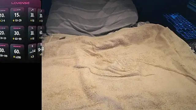 maxtoxic_hot's cam snapshot