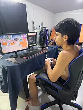 nic_2005's cam snapshot