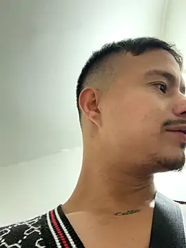 DominickVegas's cam snapshot