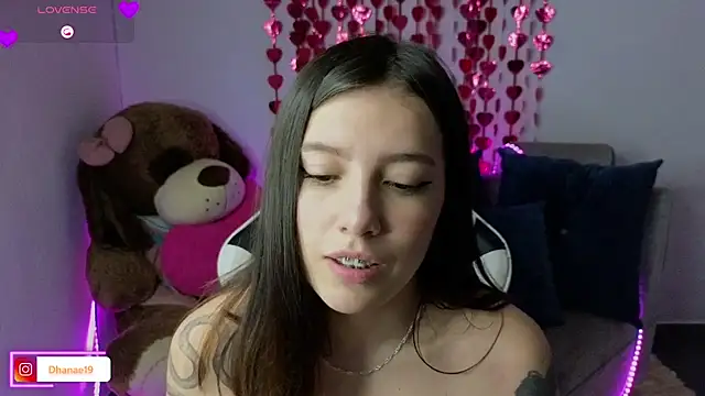 Dhanaee's cam snapshot