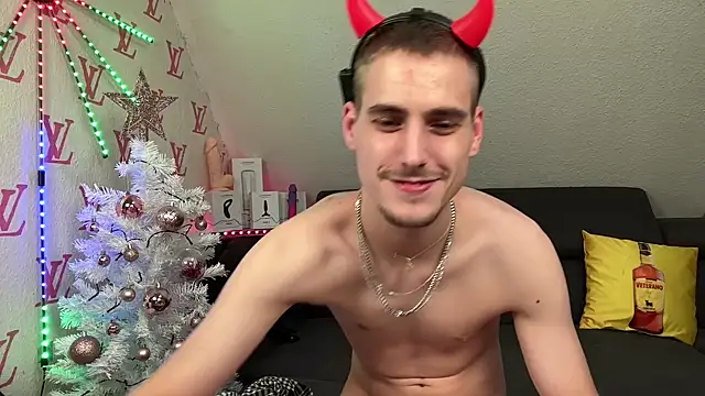 Cookieboy88 live sex cam