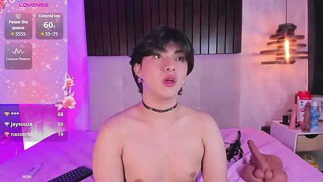 Creamy_Angelo's cam snapshot