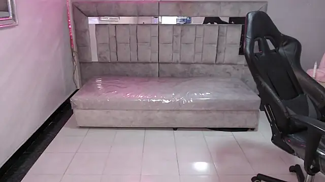 Cute_Martina_v live sex cam