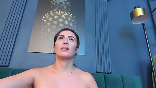 scarlet_edwars's cam snapshot