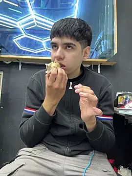 Stick_ledom's cam snapshot