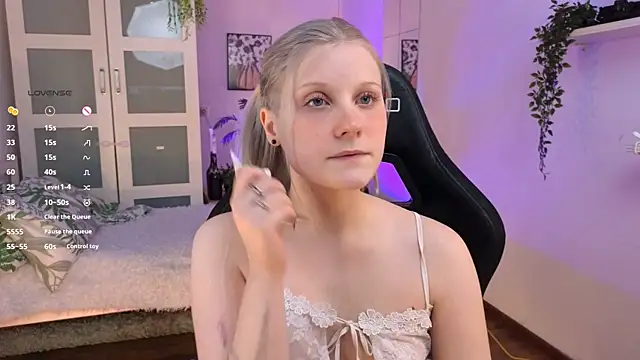 ShineJoan live sex cam