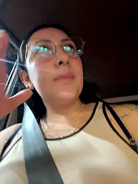 You-kitty2025's cam snapshot