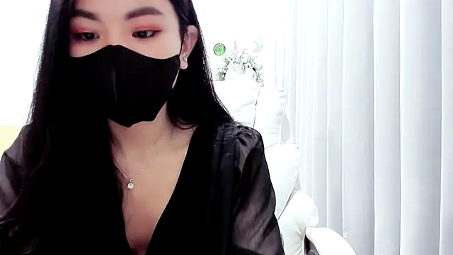 Lita-Julia live sex cam