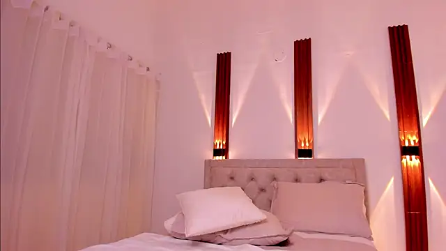 MillieBabe9's cam snapshot