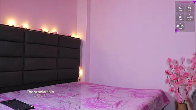 kathieandpovcock1's cam snapshot