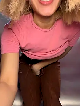 SweetBunnyGF live sex cam