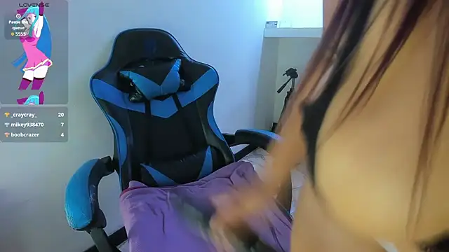 susan_mooree's cam snapshot