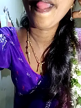 Kavya5500 live sex cam