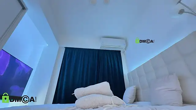 ScarlettAndTom live sex cam