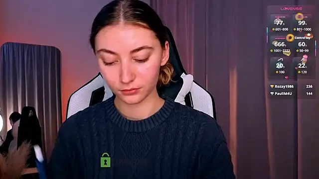 lady_curls's cam snapshot