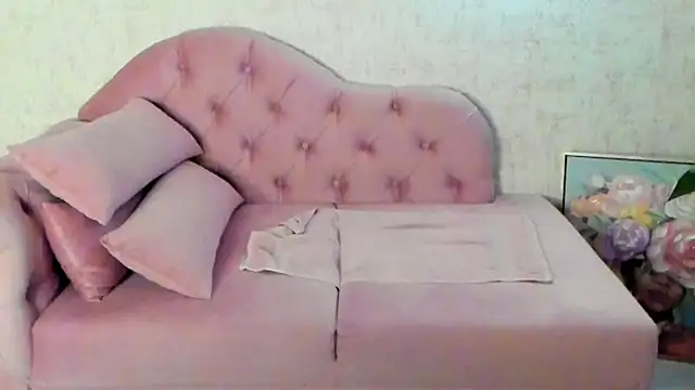 CarlaPosh's cam snapshot