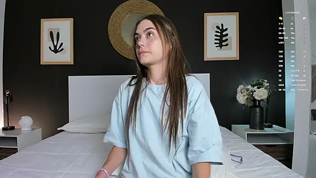 AlannaRussell_ live sex cam