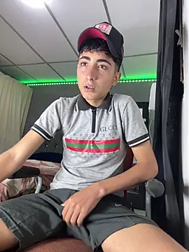 MathieuAGT live sex cam