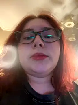 Lily_lu_one live sex cam