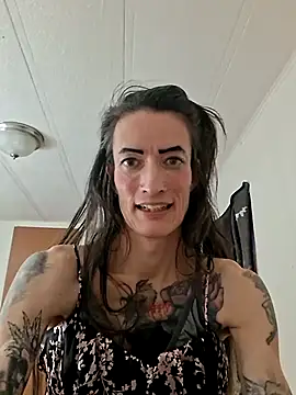 MaitressePomme3 live sex cam