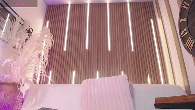 Aniie_Doll live sex cam