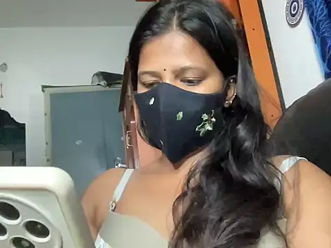 Tamil_Sanjana_ live sex cam
