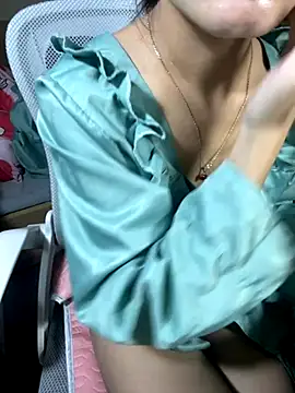 Mina048's cam snapshot