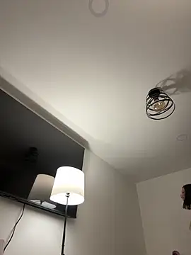 Rae_Lil_White live sex cam