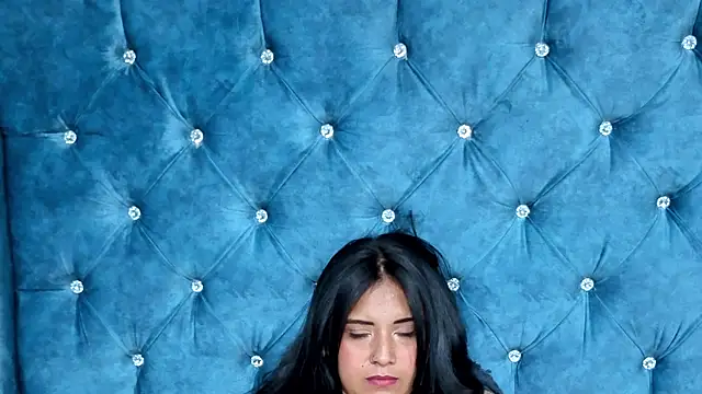 EmilyGala's cam snapshot