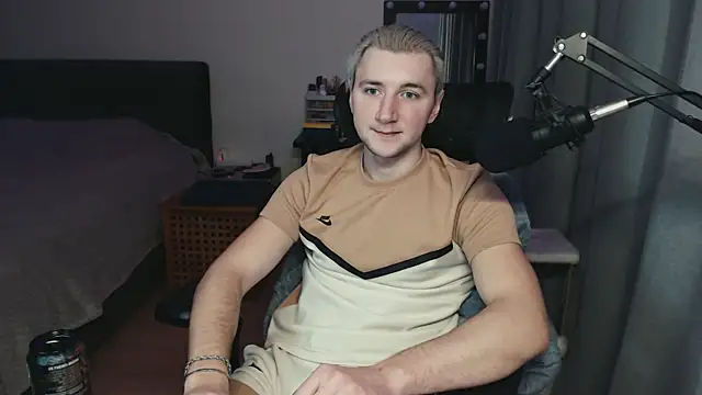 Elvin_Vaenight's cam snapshot