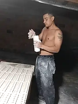 hoteder live sex cam